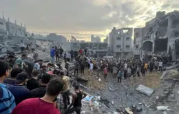 Israel oanh tạc trại tị nạn ở Gaza khiến hơn 50 người thiệt mạng