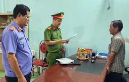 Bắt tạm giam Trưởng Văn phòng công chứng ở Kiên Giang