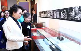 Phu nhân Tổng Bí thư Nguyễn Phú Trọng và Phu nhân Tổng Bí thư, Chủ tịch nước Trung Quốc Tập Cận Bình thăm Bảo tàng phụ nữ Việt Nam