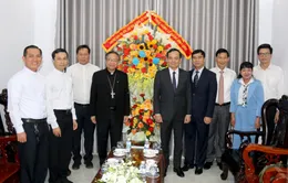 Phó Thủ tướng Trần Lưu Quang chúc mừng Giáng sinh tại Bình Thuận và Đồng Nai