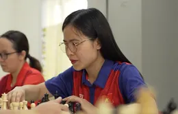 Cô gái khiếm thị trở thành vận động viên cờ vua