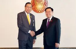 Chủ tịch Quốc hội Vương Đình Huệ hội kiến Chủ tịch Thượng viện Thái Lan