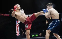 Trần Quang Lộc hạ knock-out Lý Tiểu Long tại Lion Championship 2023