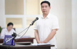 Y án sơ thẩm 7 năm 6 tháng tù đối với cựu Đại tá Phùng Anh Lê