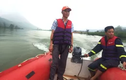 Tìm thấy thêm thi thể nạn nhân vụ lật thuyền trên sông Lô