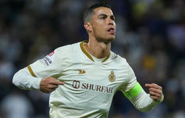 Ronaldo lập cú đúp trận thứ 3 liên tiếp