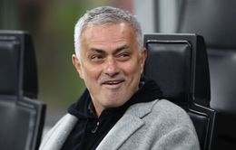 Mourinho được đề nghị hợp đồng kỷ lục trong giới HLV