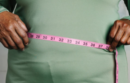 Người cao tuổi đối mặt nguy cơ tử vong cao hơn khi giảm cân