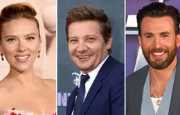 Scarlett Johansson cùng Chris Evans đến thăm Jeremy Renner sau tai nạn