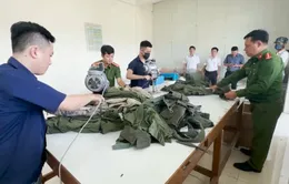 Đà Nẵng: Tiêu hủy quần áo lính là tang vật vi phạm