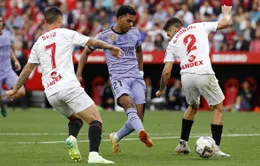 Real Madrid ngược dòng thành công trên sân của Sevilla