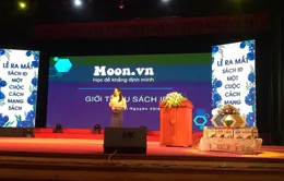 Sách ID Moonbook: Công nghệ và kiến thức hội tụ, bứt tốc vượt vũ môn