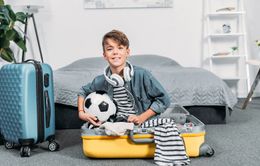7 cách giúp con bạn sẵn sàng cho trại hè