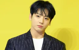 Jungkook (BTS) liên tục bị "fan cuồng" quấy rối, khán giả lo lắng