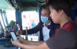 Ngư dân tiếp cận công nghệ ghi nhật ký điện tử