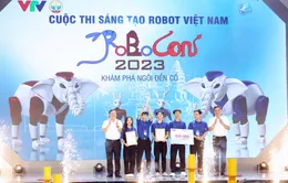 42 giây giành ngôi vô địch Robocon Việt Nam, kết thúc 15 năm chờ đợi