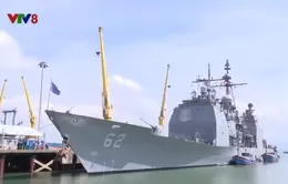 Nhóm tác chiến tàu sân bay Mỹ thăm Đà Nẵng