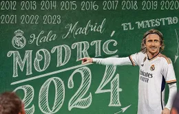 Luka Modric gia hạn hợp đồng với CLB Real Madrid