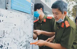 TP. Hồ Chí Minh: Nói không với biển quảng cáo sai quy định