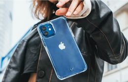 Vì sao người dùng iPhone từ bỏ ốp lưng và miếng dán màn hình?