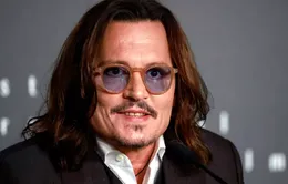 Johnny Depp không "cạch mặt" Disney