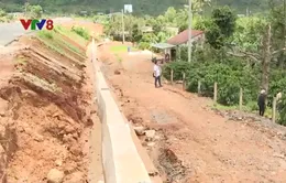Gia Lai: Người dân "khốn khổ" vì dự án nâng cấp đường Quốc lộ 19