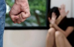 Xử phạt 15 triệu đồng người chồng đánh vợ gây thương tích