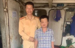 Cứu thành công một thuyền viên bị rơi xuống sông