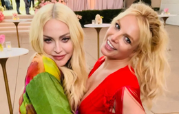 Madonna mời Britney Spears tham gia tour diễn
