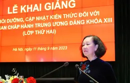 Khai giảng lớp cập nhật kiến thức đối với Ủy viên Trung ương Đảng khóa XIII