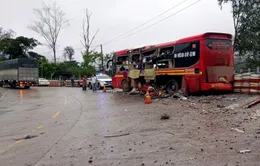 Tai nạn giao thông trên đèo Lò Xo, 1 người tử vong, nhiều người bị thương