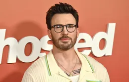 Chris Evans không cần Hollywood: "Tôi chạy trốn khỏi mọi vai chính"