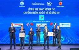 Trao chứng nhận đăng ký chuyển giao công nghệ cho dự án lọc hóa dầu Stavian Quảng Yên