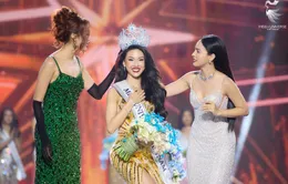 Bùi Quỳnh Hoa đăng quang Miss Universe Vietnam 2023