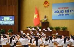 Đoàn đại biểu trẻ em toàn quốc sơ duyệt chuẩn bị cho Phiên họp giả định ''Quốc hội trẻ em''