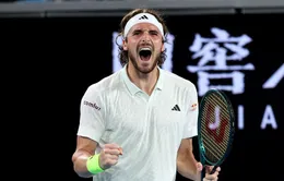 Stefanos Tsitsipas ngược dòng vào vòng 3 Australia mở rộng