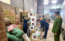 Thái Nguyên thu giữ, tiêu hủy hơn 300kg thực phẩm lậu phục vụ Tết