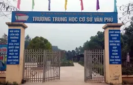 Vụ học sinh xúc phạm cô giáo ở Tuyên Quang: Điều chuyển hiệu trưởng, kỷ luật cảnh cáo cô giáo