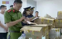 Truy tố Giám đốc công ty chuyển phát vận chuyển trái phép từ nước ngoài về Việt Nam