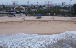 Quảng Bình: Sạt lở nghiêm trọng bãi biển Bảo Ninh