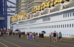 Siêu tàu du lịch chở 4.500 khách quốc tế "xông đất" Bà Rịa - Vũng Tàu
