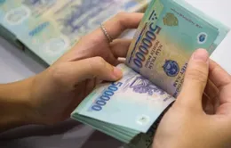 Vụ nợ thẻ tín dụng Eximbank: Khách không phải trả đủ 8,8 tỷ đồng