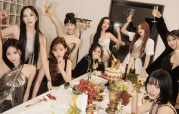 TWICE dẫn đầu Billboard 200, Han So Hee lớn tiếng với khán giả tại Paris (Pháp)