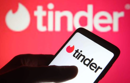 Hẹn hò qua Tinder, người phụ nữ bị lừa hơn 5 tỷ đồng