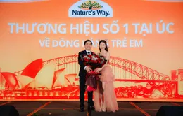 Hòa Minzy tham dự Lễ ký kết hợp tác phát triển toàn diện của Nature's Way Úc và Megasun Group