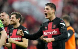 Patrik Schick - người hùng phút cuối của Bayer Leverkusen