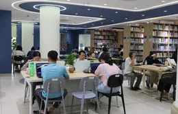 Thư viện Hà Nội: Không gian hiện đại thu hút bạn đọc