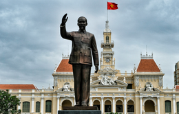 TP Hồ Chí Minh: 49 năm phát triển sau Ngày Giải phóng