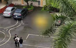 Hà Nội: Nam sinh viên rơi từ tầng 5 xuống sân trường tử vong