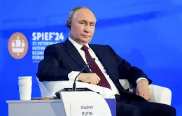 Tổng thống Putin: Kinh tế Nga tăng trưởng bất chấp lệnh trừng phạt quốc tế